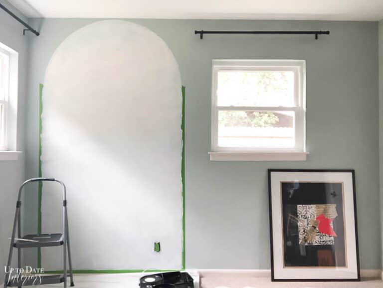 How to Paint an Arch Accent Wall Quickly