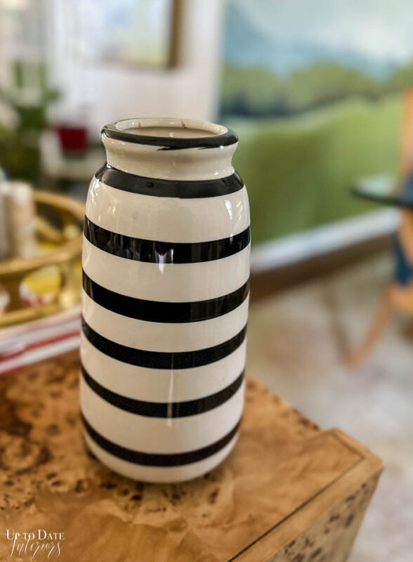 An Easy DIY Textured Paint Vase and Planter Makeover Idea